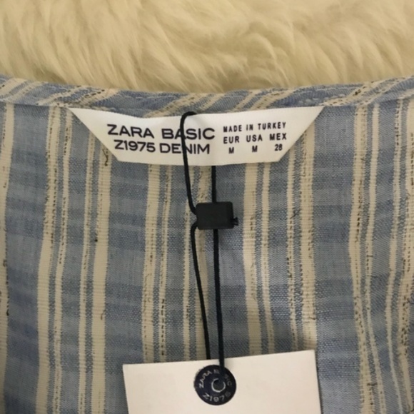 ZARA // Wrap Cold Shoulder Frill Ruffle Romper - Picture 4 of 4